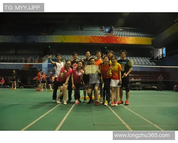 成都羽毛球队在杯赛中的团队协作表现分析与评价 成都羽毛球队在杯赛中的团队协作表现分析与评价