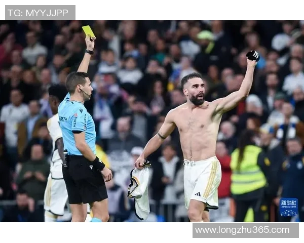 当今足坛璀璨明星盘点现存足球巨星及其成就一览 当今足坛璀璨明星盘点现存足球巨星及其成就一览