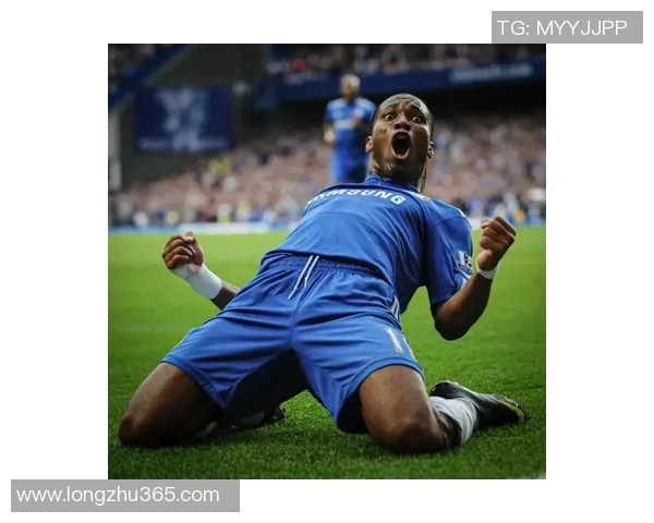 足球明星滑跪视频引发热议网友热评背后故事与情感共鸣